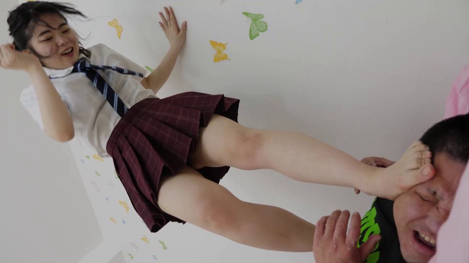 Faceslap Japan Super Hard - Foot Domination By A Cruel Girl - Watch Online