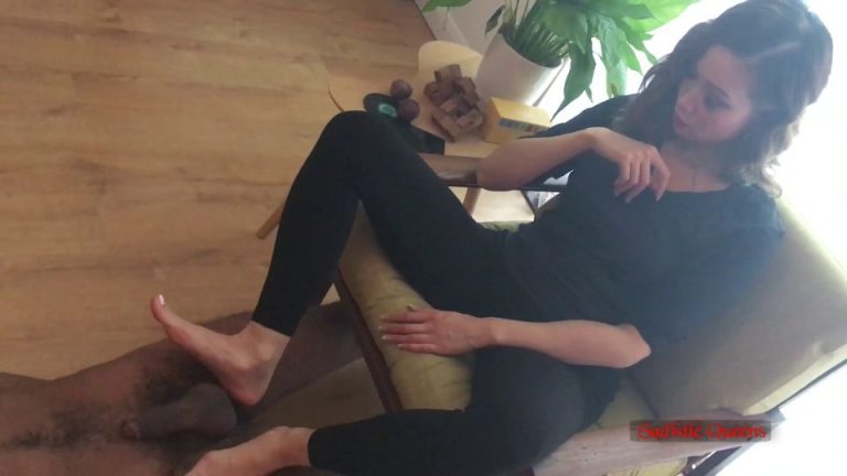 Sadistic Queens - Squishysax - Domina Emilia - Toe Sucking and Sensual Ball Crushing - Watch Online