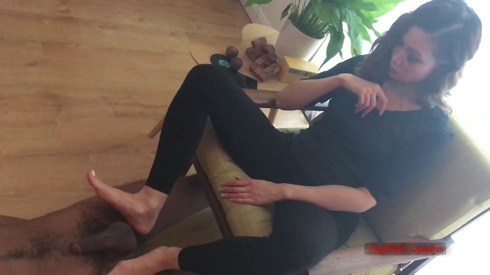 Sadistic Queens - Squishysax - Domina Emilia - Toe Sucking and Sensual Ball Crushing - Watch Online