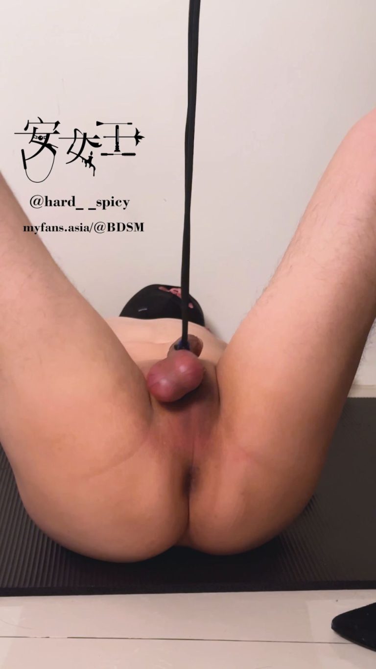 Mistress Ann - Ballbusting Hanging And Beating His Balls - Watch Online