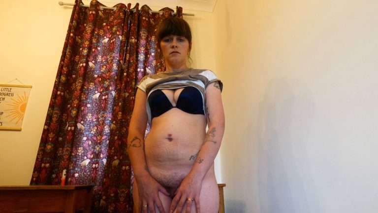 Sydney Harwin - babysitter reluctanty calls you daddy - Watch Online