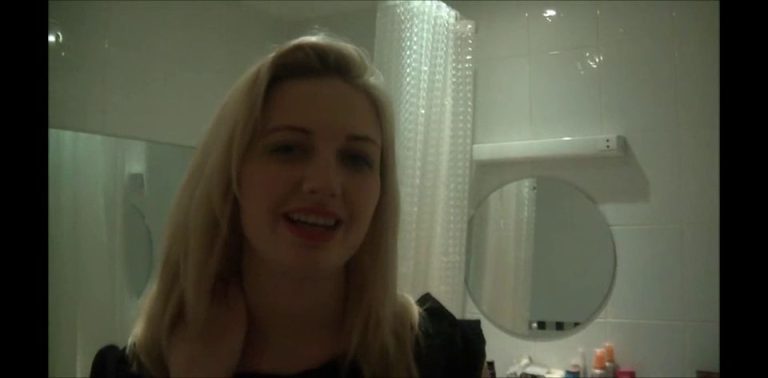 Glam Worship - Portia's Cleaner - Watch Online