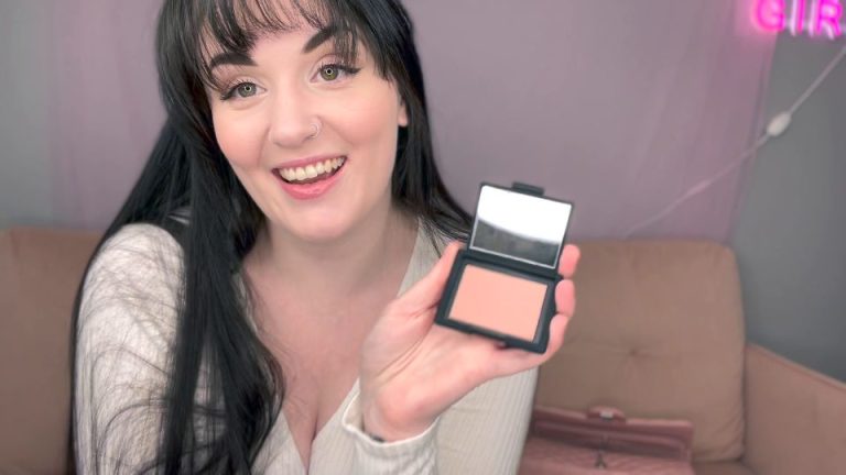 Daisywestcoast - Becoming Step Mommy's Pretty Girl - Watch Online