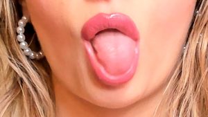 Petite Mercy - Glossy Lip Licks - Watch Online