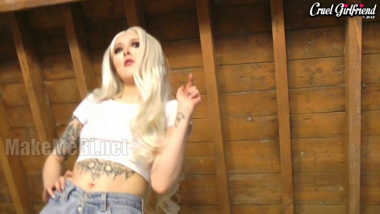 Cruel Girlfriend - Princess Aurora - Suck Him Or You're Fired - Watch Online