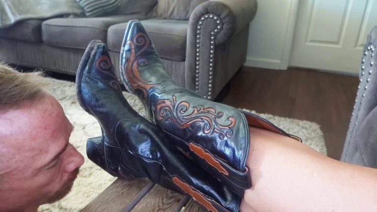 World Goddess: Goddess Zephy - My Bf Said You Have To Clean My Cowgirl Boots! - Custom Clip - Watch Online