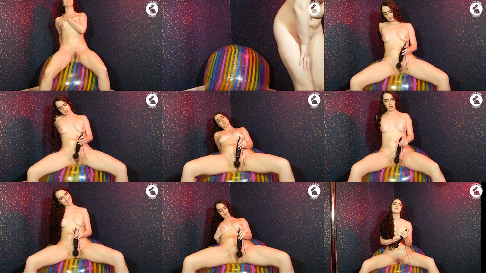 LittleBunnyB - Beach Ball Squirting