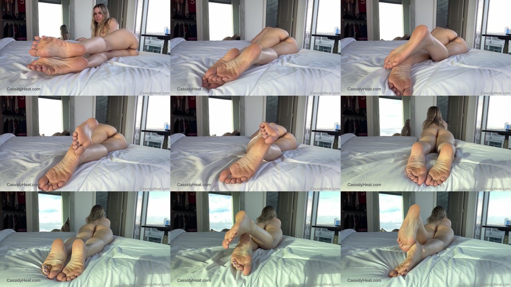 cassidyheatfeet - Need some footsie play
