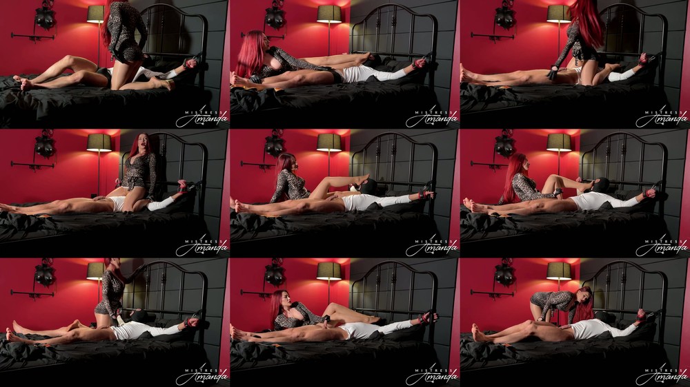 Mistress Amanda - Nude Pantyhose Tease And Denial