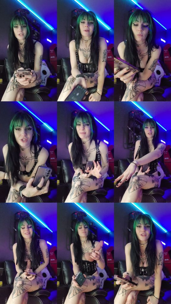 Prettyinpunk92 - Time to train your ass