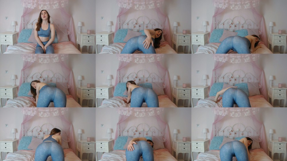 Lola Rae UK - Worship my ass in workout leggings