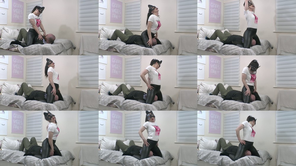 Total Domination - Mistress Elektra - Sensually On His Face