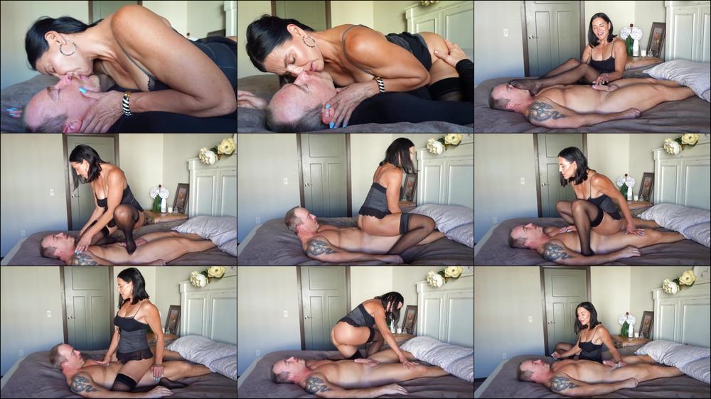 World Goddess: Goddess Zephy - Extreme Degradation!! ! *Custom Clip*