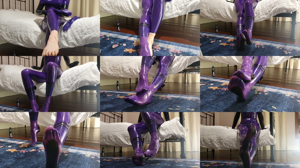 LATEXnCHILL - Latex foot worship JOI