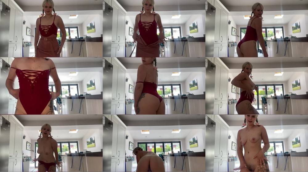 Delilah Jynx - Stripper pulls you into the back for a private dance