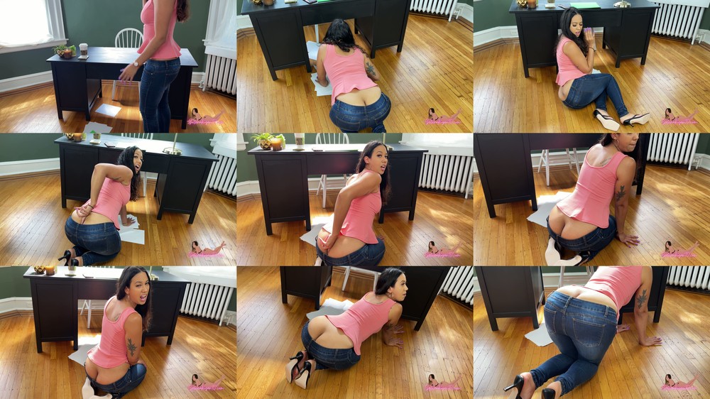 Selena Ryan - Your Mean Boss Has A Deep Buttcrack