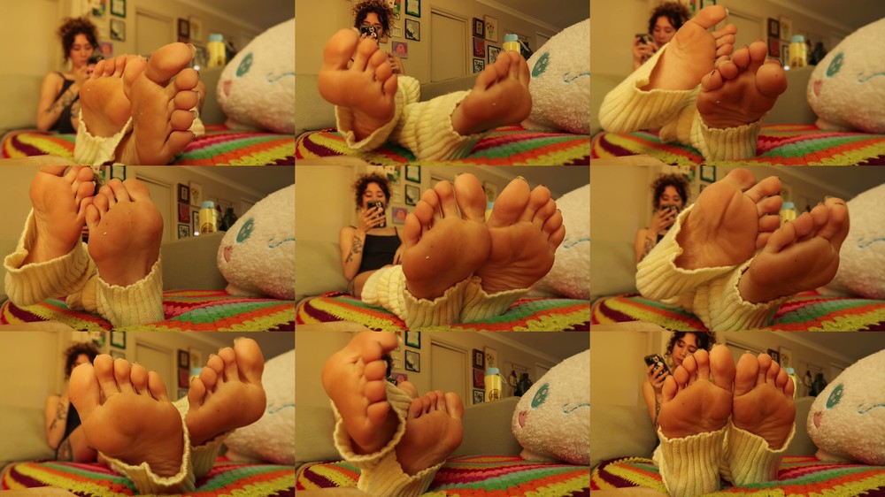 BrokeForBratKat - Ignore Session For The Foot Freaks IX