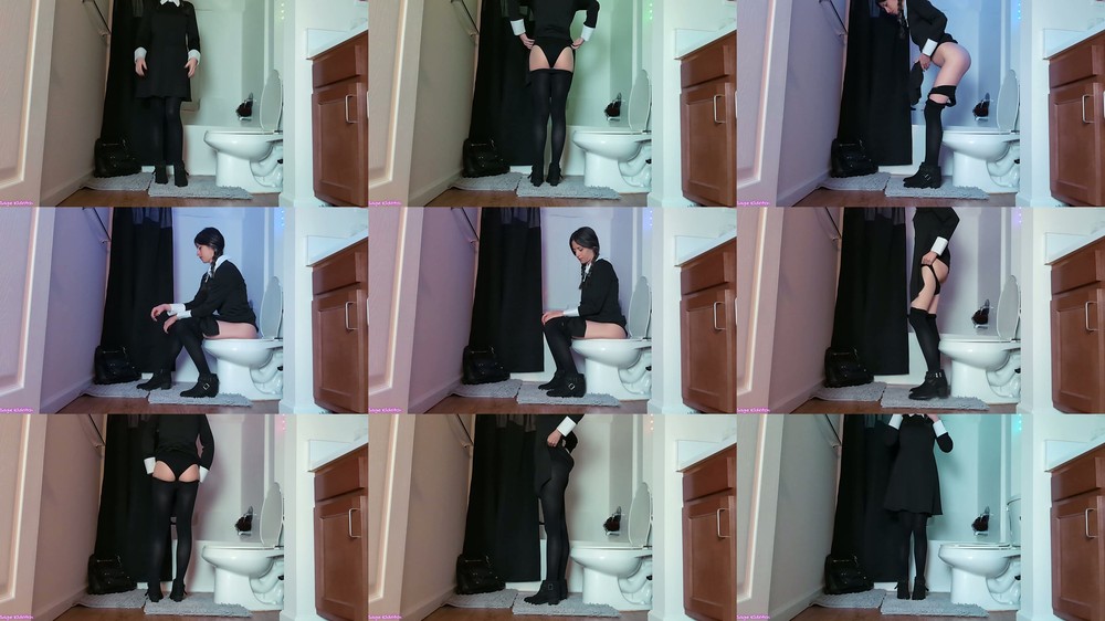 Sage Eldritch - Wednesday Addams in Pantyhose Peeing