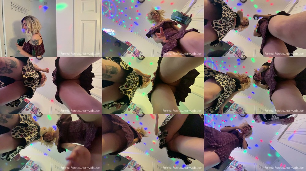 Kim and Vivi - Giantess Shrinking Party