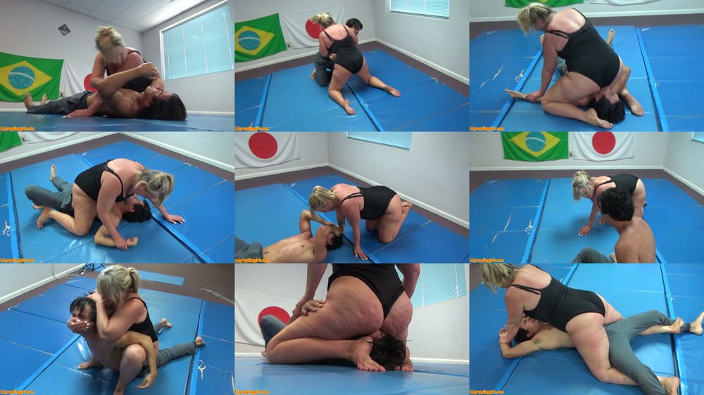 Grappling Girls In Action - Ggcurvesvsmuscles8