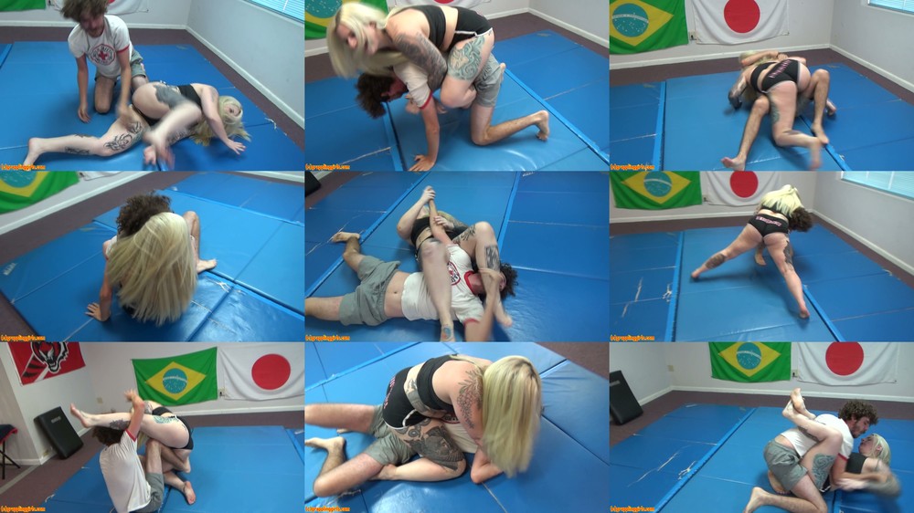 Grappling Girls In Action - Ggaliyaanaconda5